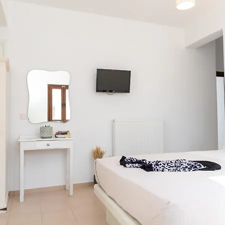 Depis Place And Apartments アパート Naxos City