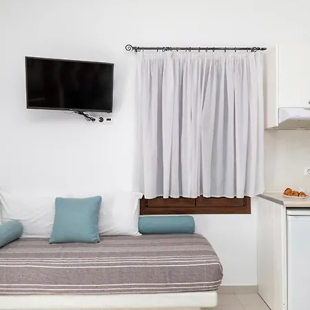 Depis Place And Apartments Naxos City