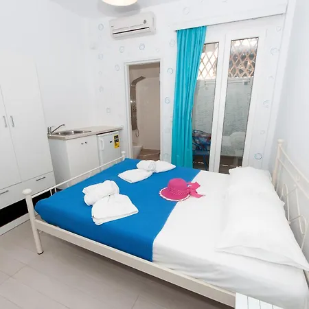 Depis Place And Apartments * Naxos City